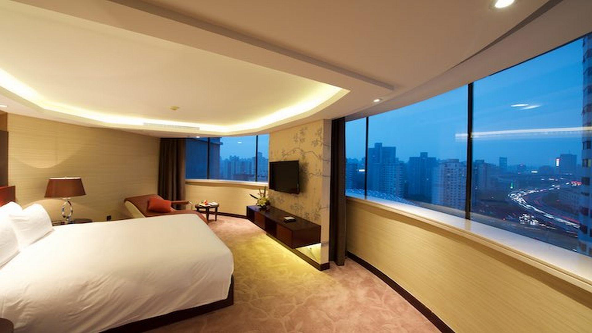 Madison Shanghai Hongqiao Экстерьер фото